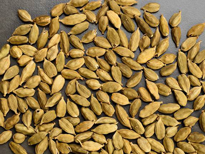 Machine &agrave; s&eacute;cher la cardamome